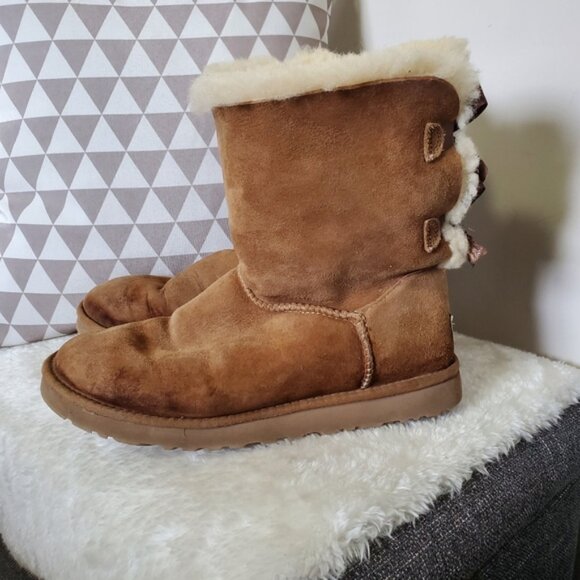 Ugg Bailey Velvet Bow Boot Chestnut Shearling Boots 9 - Picture 5 of 8